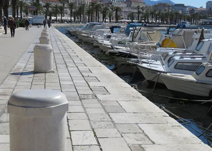 Sweet Peppermint View * Split