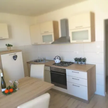 Sweet Peppermint View Апартаменты Сплит